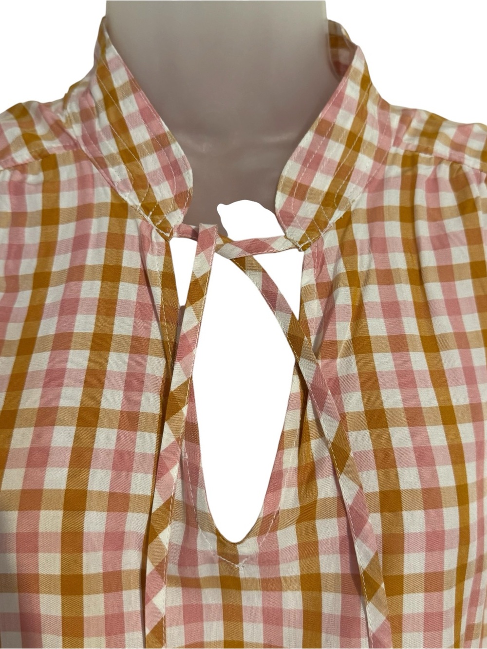 NWT Old Navy Pink/Tan Plaid Tie-Neck Top MEDIUM #G - Picture 2 of 11